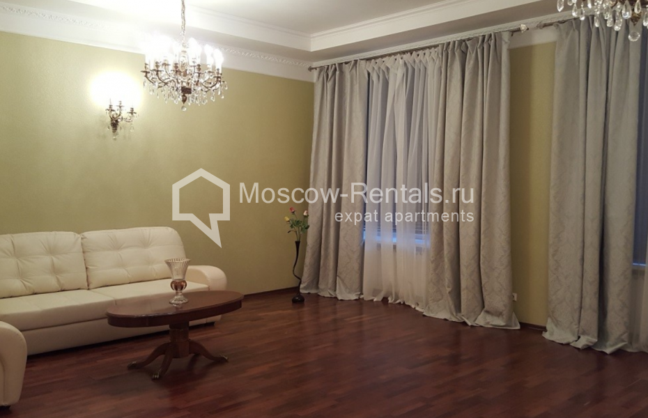 Photo #1 3-room (2 BR) apartment for <a href="http://moscow-rentals.ru/en/articles/long-term-rent" target="_blank">a long-term</a> rent
 in Russia, Moscow, Chaplygina str, 1С1
