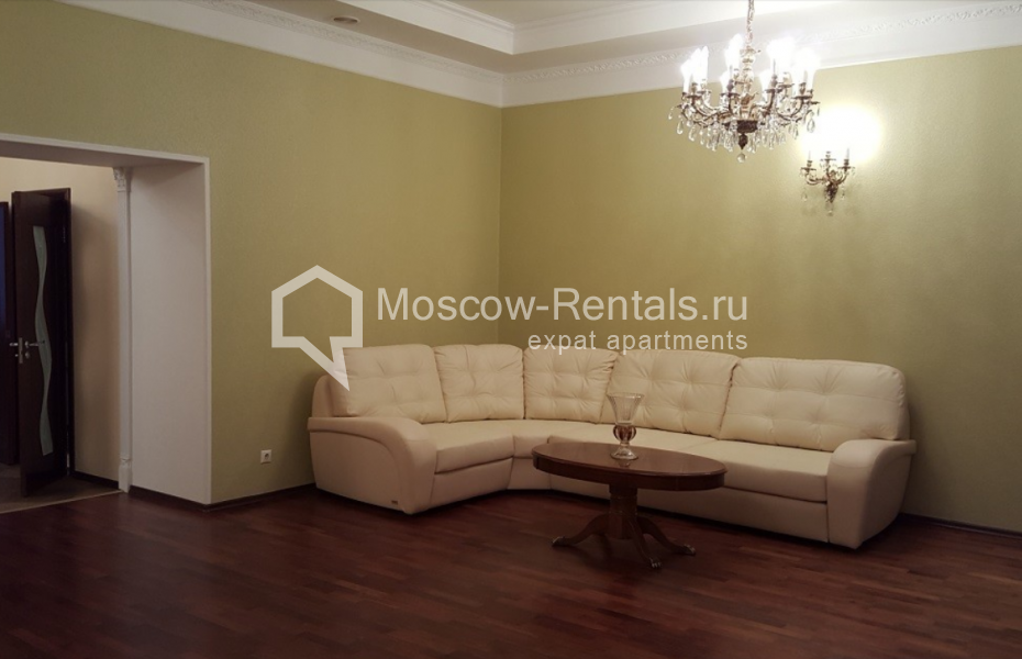 Photo #5 3-room (2 BR) apartment for <a href="http://moscow-rentals.ru/en/articles/long-term-rent" target="_blank">a long-term</a> rent
 in Russia, Moscow, Chaplygina str, 1С1