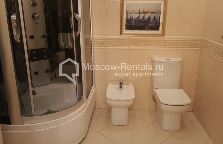 Photo #15 3-room (2 BR) apartment for <a href="http://moscow-rentals.ru/en/articles/long-term-rent" target="_blank">a long-term</a> rent
 in Russia, Moscow, Chaplygina str, 1С1
