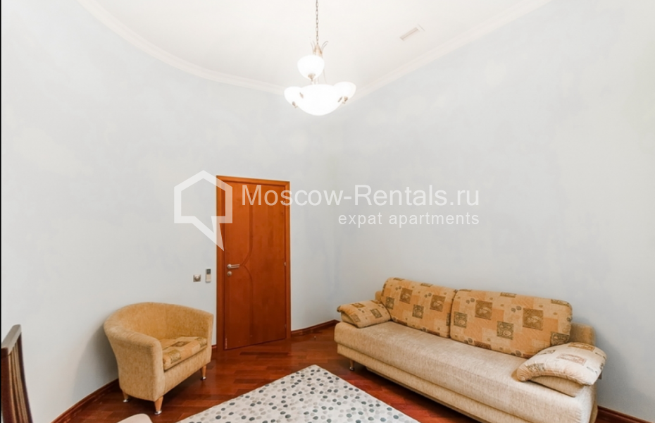 Photo #16 4-room (3 BR) apartment for <a href="http://moscow-rentals.ru/en/articles/long-term-rent" target="_blank">a long-term</a> rent
 in Russia, Moscow, Krivokolennyi lane, 14С1