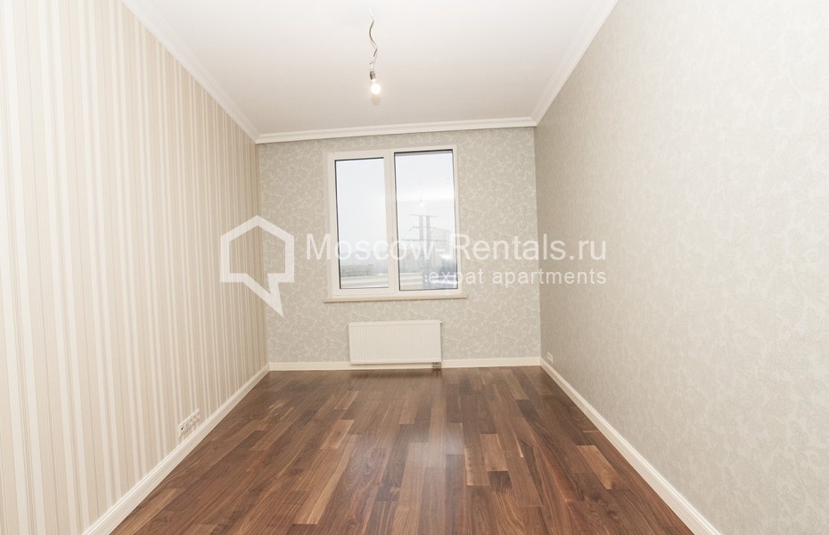 Photo #19 4-room (3 BR) apartment for <a href="http://moscow-rentals.ru/en/articles/long-term-rent" target="_blank">a long-term</a> rent
 in Russia, Moscow, Mosfilmovskaya str, 88 к 6