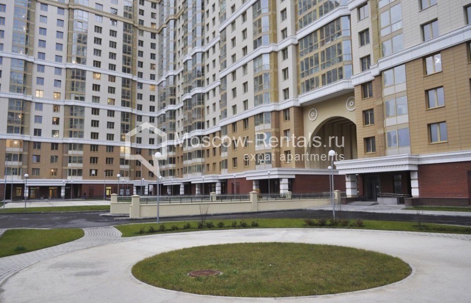 Photo #24 4-room (3 BR) apartment for <a href="http://moscow-rentals.ru/en/articles/long-term-rent" target="_blank">a long-term</a> rent
 in Russia, Moscow, Mosfilmovskaya str, 88 к 6