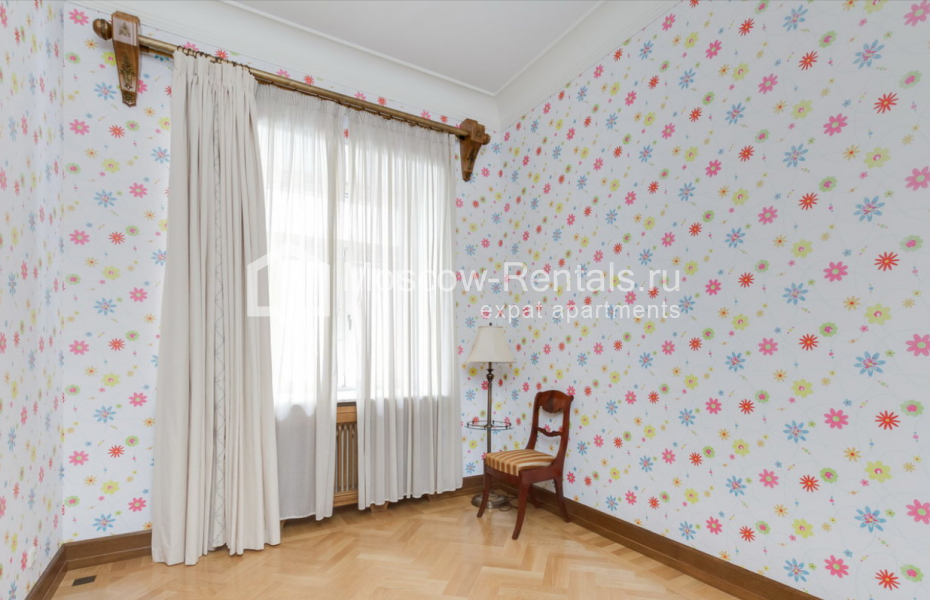 Photo #6 5-room (4 BR) apartment for <a href="http://moscow-rentals.ru/en/articles/long-term-rent" target="_blank">a long-term</a> rent
 in Russia, Moscow, Gagarinsky lane., 35