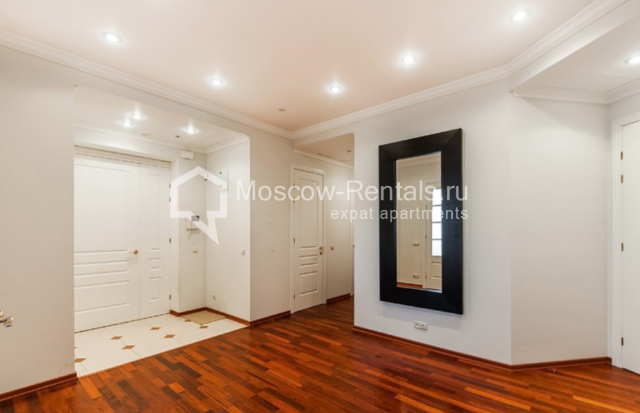Photo #1 4-room (3 BR) apartment for <a href="http://moscow-rentals.ru/en/articles/long-term-rent" target="_blank">a long-term</a> rent
 in Russia, Moscow, Spiridonovka str,  34C1