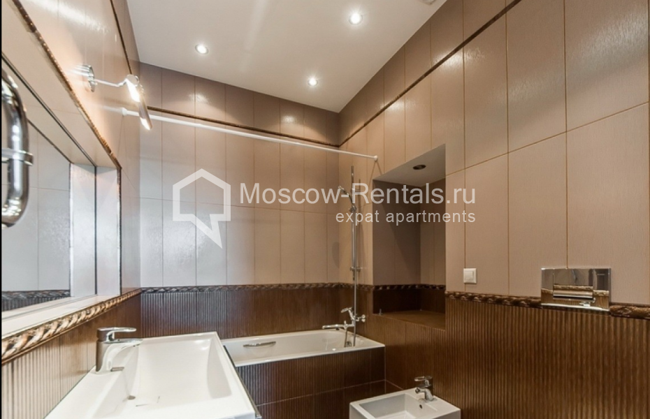 Photo #15 5-room (4 BR) apartment for <a href="http://moscow-rentals.ru/en/articles/long-term-rent" target="_blank">a long-term</a> rent
 in Russia, Moscow, Sadovaya-Kudrinskaya str, 28-30