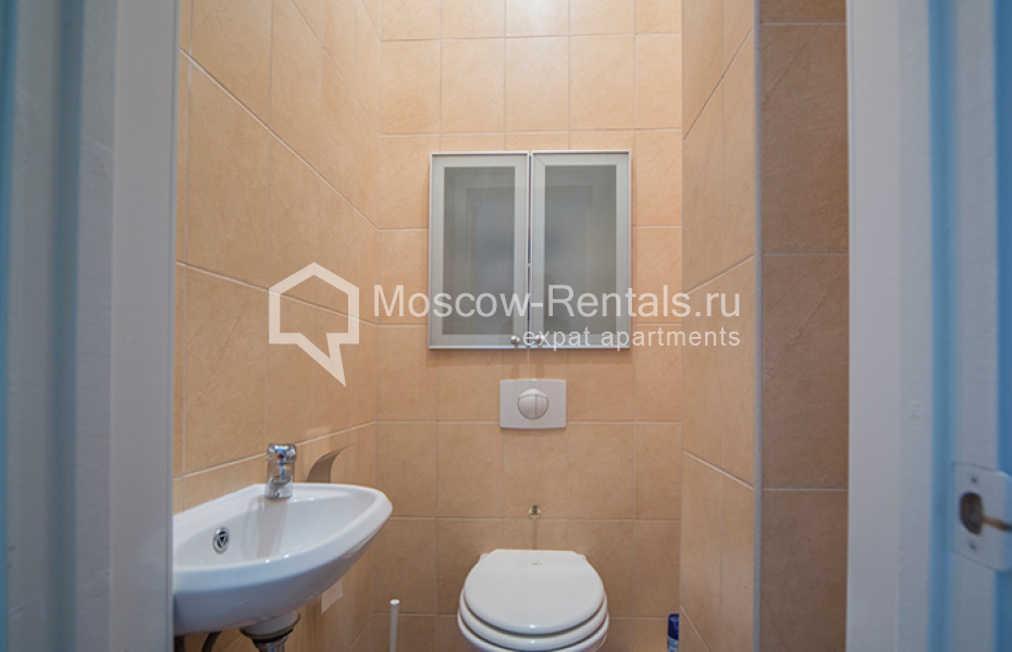 Photo #10 6-room (5 BR) apartment for <a href="http://moscow-rentals.ru/en/articles/long-term-rent" target="_blank">a long-term</a> rent
 in Russia, Moscow, Maly Kakovinsky lane, 1/8c1