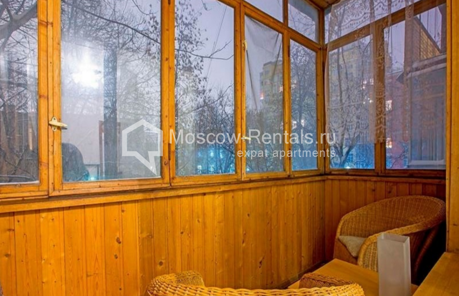 Photo #12 2-room (1 BR) apartment for <a href="http://moscow-rentals.ru/en/articles/long-term-rent" target="_blank">a long-term</a> rent
 in Russia, Moscow, Brusov pereulok, 4