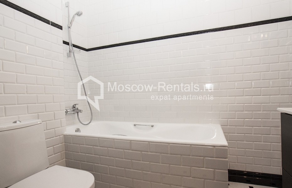 Photo #11 2-room (1 BR) apartment for <a href="http://moscow-rentals.ru/en/articles/long-term-rent" target="_blank">a long-term</a> rent
 in Russia, Moscow, Beregovoy proezd, 5к1