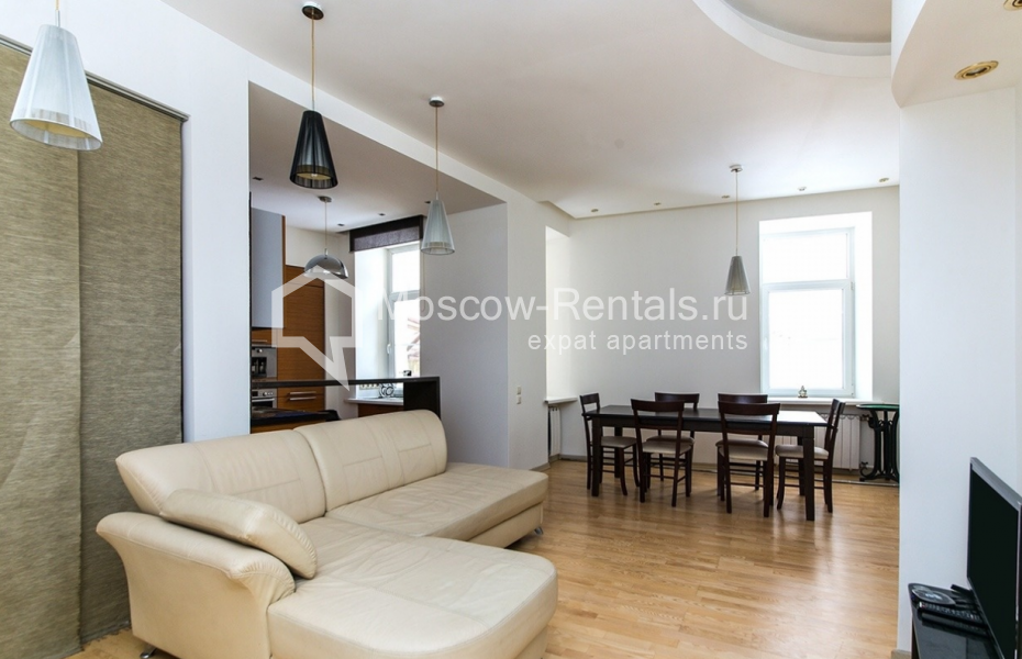 Photo #1 4-room (3 BR) apartment for <a href="http://moscow-rentals.ru/en/articles/long-term-rent" target="_blank">a long-term</a> rent
 in Russia, Moscow, Klimentovsky lane, 6