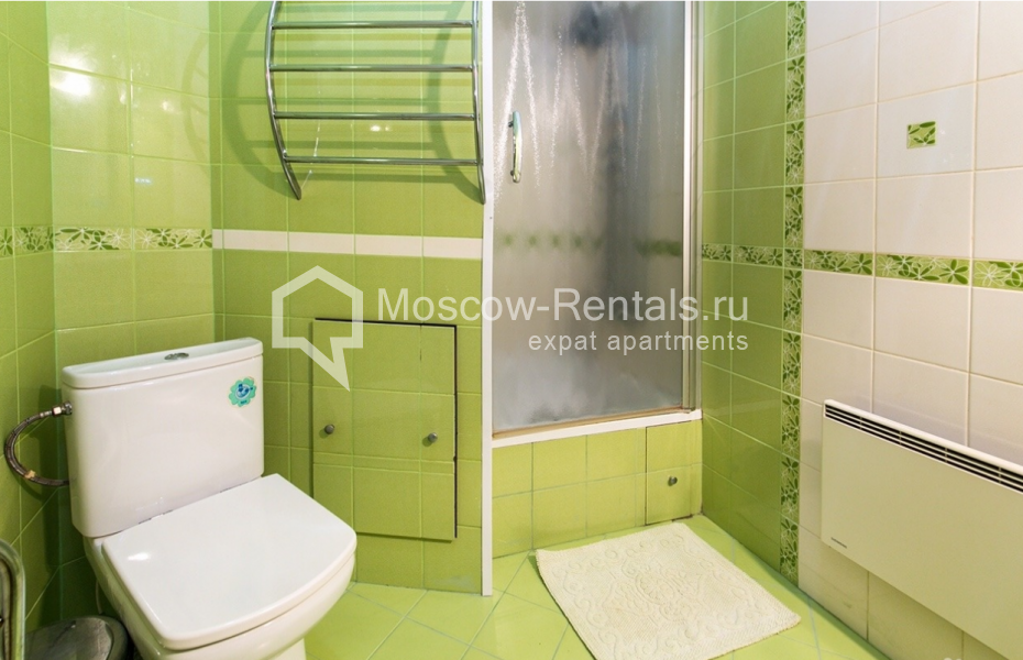 Photo #8 4-room (3 BR) apartment for <a href="http://moscow-rentals.ru/en/articles/long-term-rent" target="_blank">a long-term</a> rent
 in Russia, Moscow, Klimentovsky lane, 6