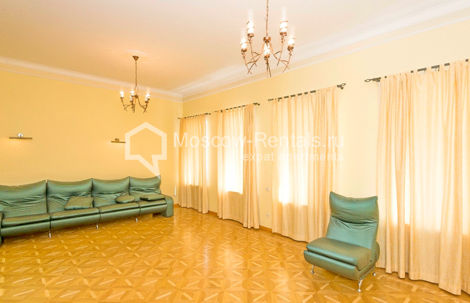 Photo #2 5-room (4 BR) apartment for <a href="http://moscow-rentals.ru/en/articles/long-term-rent" target="_blank">a long-term</a> rent
 in Russia, Moscow, Mashkova str, 5С1