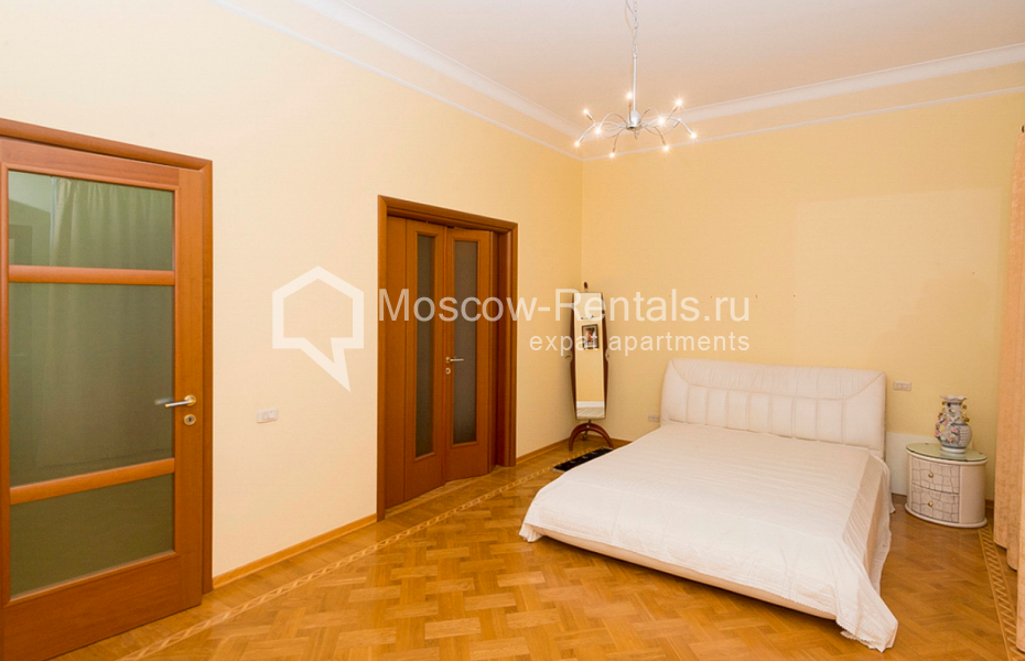 Photo #3 5-room (4 BR) apartment for <a href="http://moscow-rentals.ru/en/articles/long-term-rent" target="_blank">a long-term</a> rent
 in Russia, Moscow, Mashkova str, 5С1