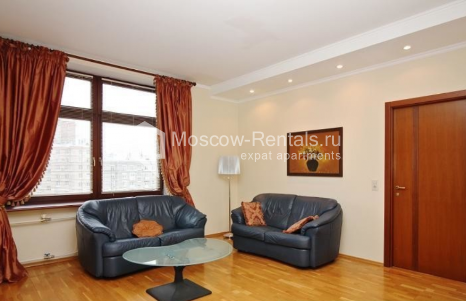 Photo #2 2-room (1 BR) apartment for <a href="http://moscow-rentals.ru/en/articles/long-term-rent" target="_blank">a long-term</a> rent
 in Russia, Moscow, Frunzenskaya str, 36/2