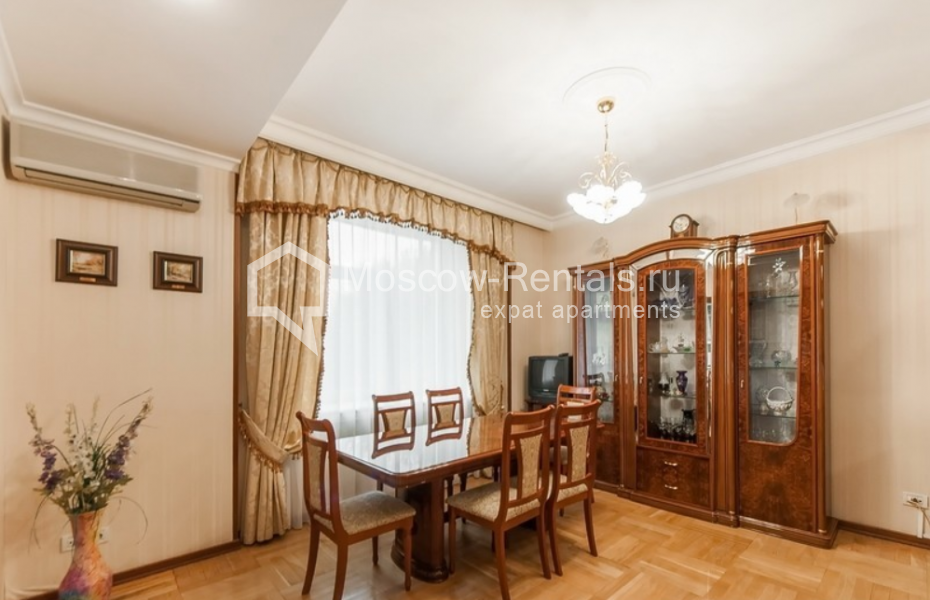 Photo #6 3-room (2 BR) apartment for <a href="http://moscow-rentals.ru/en/articles/long-term-rent" target="_blank">a long-term</a> rent
 in Russia, Moscow, Frunzenskaya emb., 32