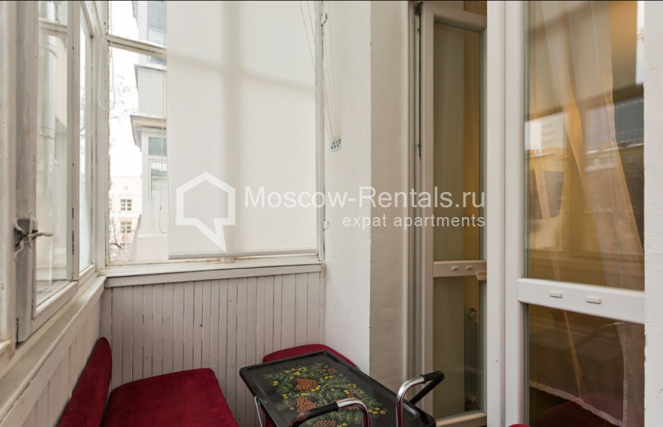 Photo #8 3-room (2 BR) apartment for <a href="http://moscow-rentals.ru/en/articles/long-term-rent" target="_blank">a long-term</a> rent
 in Russia, Moscow, New Arbat str, 25