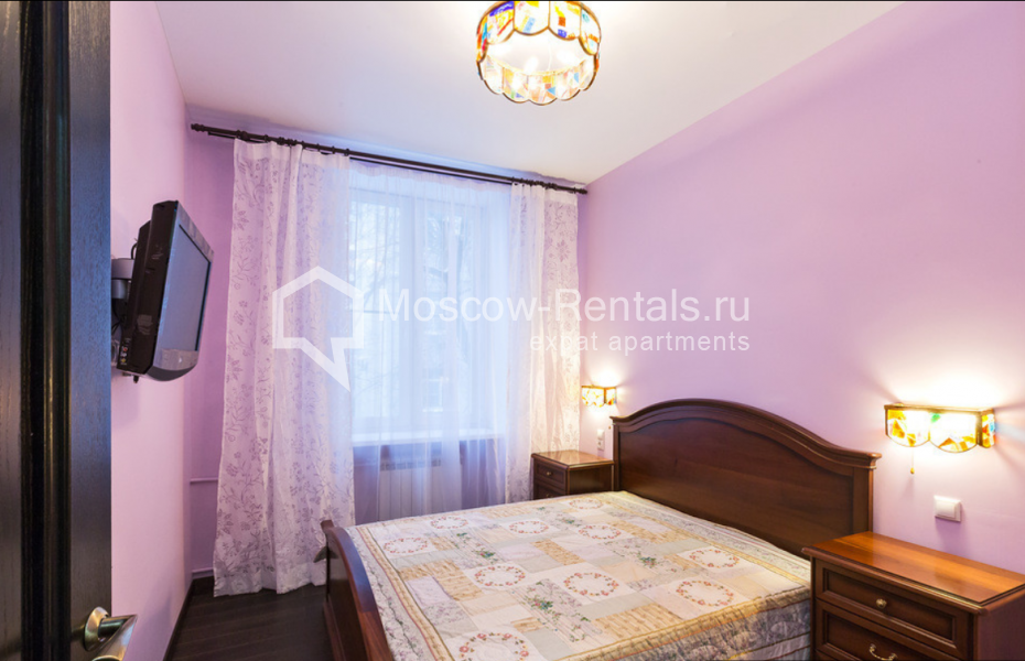 Photo #9 3-room (2 BR) apartment for <a href="http://moscow-rentals.ru/en/articles/long-term-rent" target="_blank">a long-term</a> rent
 in Russia, Moscow, New Arbat str, 25