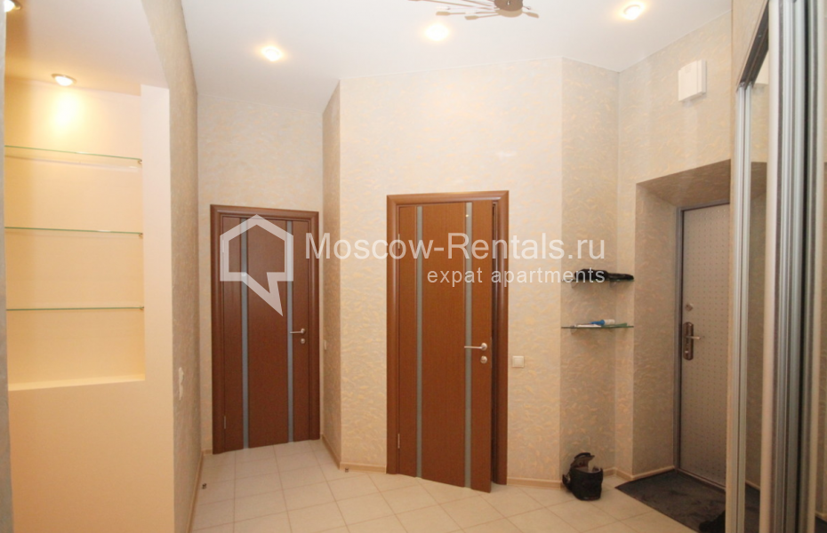 Photo #16 3-room (2 BR) apartment for <a href="http://moscow-rentals.ru/en/articles/long-term-rent" target="_blank">a long-term</a> rent
 in Russia, Moscow, Arbat str, 45/24