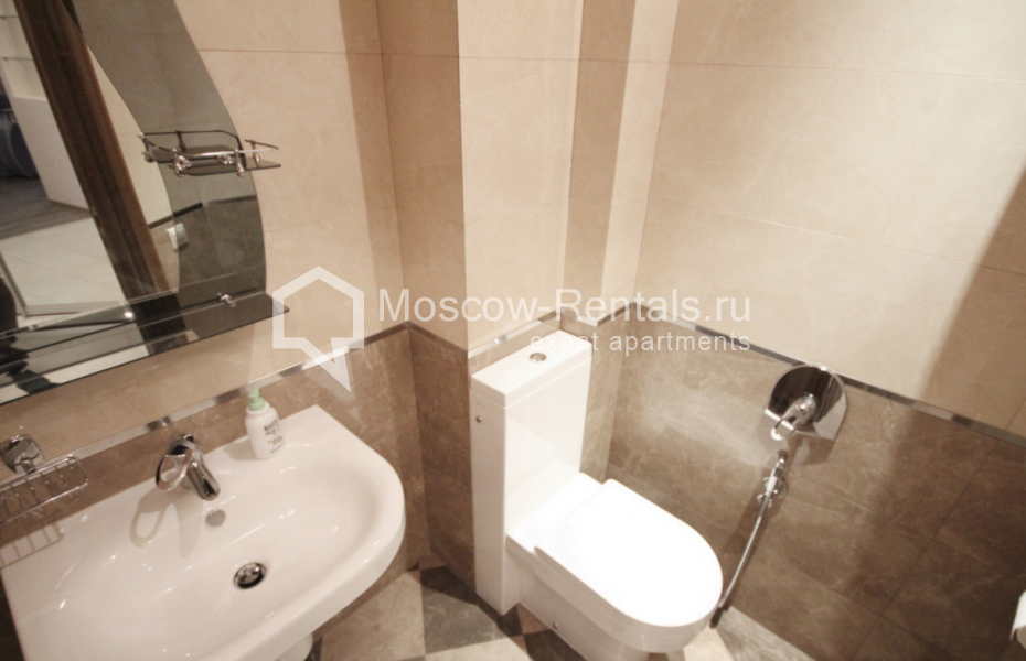 Photo #12 3-room (2 BR) apartment for <a href="http://moscow-rentals.ru/en/articles/long-term-rent" target="_blank">a long-term</a> rent
 in Russia, Moscow, Arbat str, 45/24