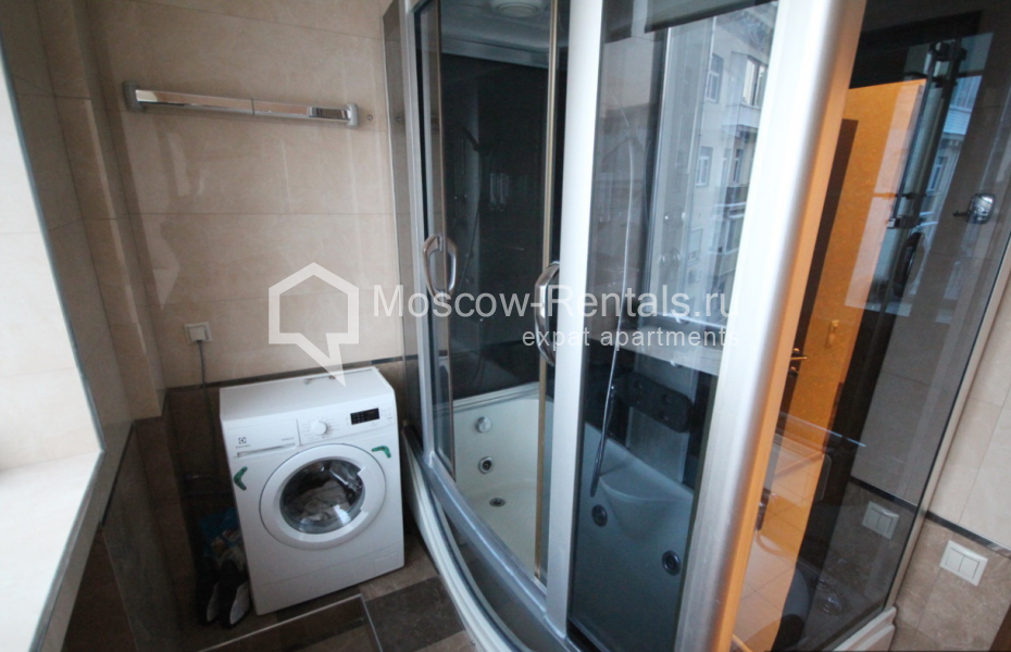 Photo #14 3-room (2 BR) apartment for <a href="http://moscow-rentals.ru/en/articles/long-term-rent" target="_blank">a long-term</a> rent
 in Russia, Moscow, Arbat str, 45/24
