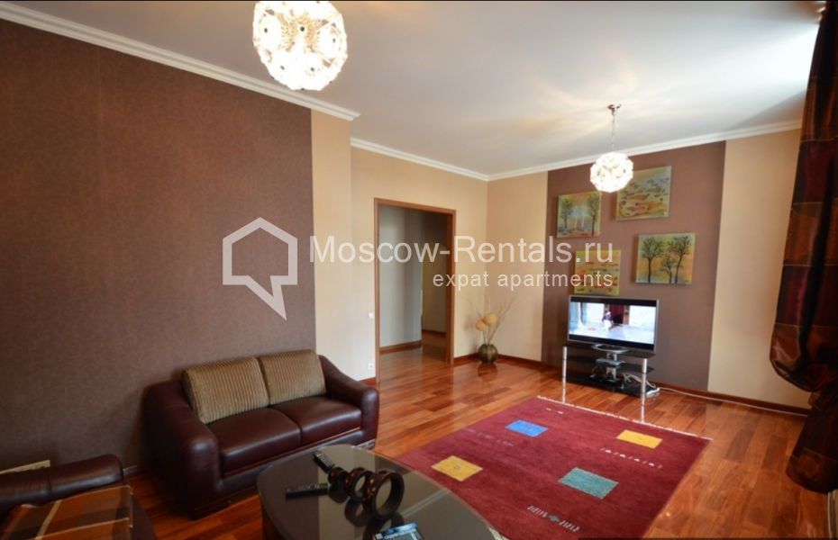 Photo #2 2-room (1 BR) apartment for <a href="http://moscow-rentals.ru/en/articles/long-term-rent" target="_blank">a long-term</a> rent
 in Russia, Moscow, Bolshaya Ordynka str, 9