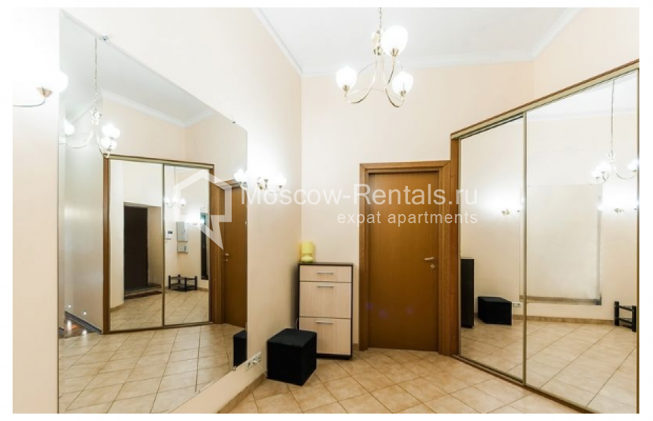 Photo #18 3-room (2 BR) apartment for <a href="http://moscow-rentals.ru/en/articles/long-term-rent" target="_blank">a long-term</a> rent
 in Russia, Moscow, Kolokolnikov lane, 24c3