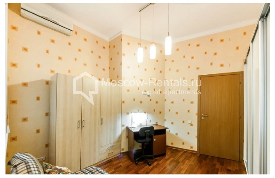 Photo #11 3-room (2 BR) apartment for <a href="http://moscow-rentals.ru/en/articles/long-term-rent" target="_blank">a long-term</a> rent
 in Russia, Moscow, Kolokolnikov lane, 24c3