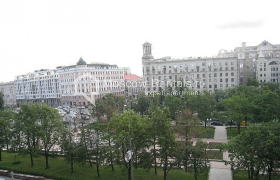 Photo #13 3-room (2 BR) apartment for <a href="http://moscow-rentals.ru/en/articles/long-term-rent" target="_blank">a long-term</a> rent
 in Russia, Moscow, Bolshya Bronnaya str, 29