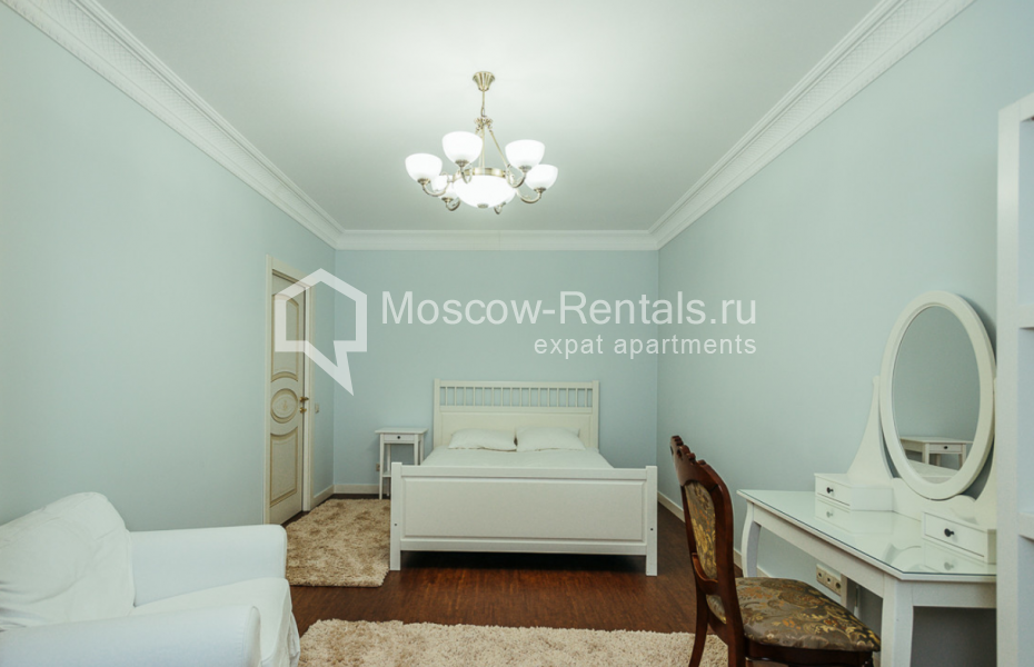 Photo #4 2-room (1 BR) apartment for <a href="http://moscow-rentals.ru/en/articles/long-term-rent" target="_blank">a long-term</a> rent
 in Russia, Moscow, Ermolaevsky lane, 16