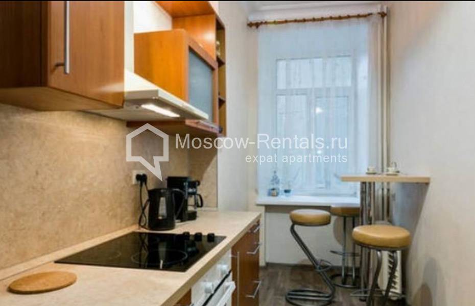 Photo #11 2-room (1 BR) apartment for <a href="http://moscow-rentals.ru/en/articles/long-term-rent" target="_blank">a long-term</a> rent
 in Russia, Moscow, Tverskaya str, 9