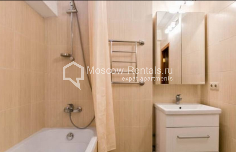Photo #14 2-room (1 BR) apartment for <a href="http://moscow-rentals.ru/en/articles/long-term-rent" target="_blank">a long-term</a> rent
 in Russia, Moscow, Tverskaya str, 9