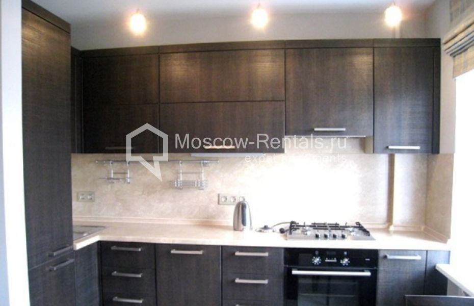 Photo #2 2-room (1 BR) apartment for <a href="http://moscow-rentals.ru/en/articles/long-term-rent" target="_blank">a long-term</a> rent
 in Russia, Moscow, Chayanova str, 12