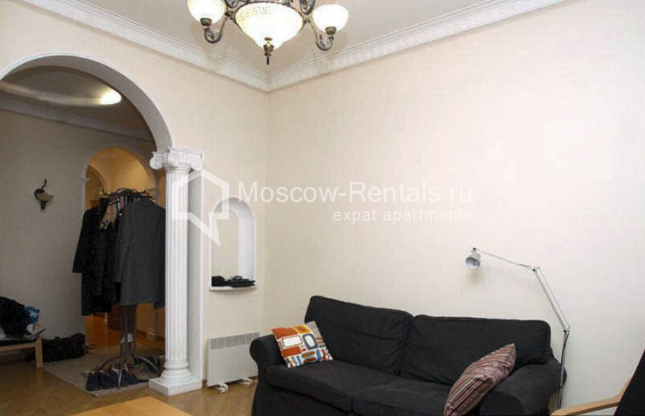Photo #2 3-room (2 BR) apartment for <a href="http://moscow-rentals.ru/en/articles/long-term-rent" target="_blank">a long-term</a> rent
 in Russia, Moscow, Tverskaya str, 6c5