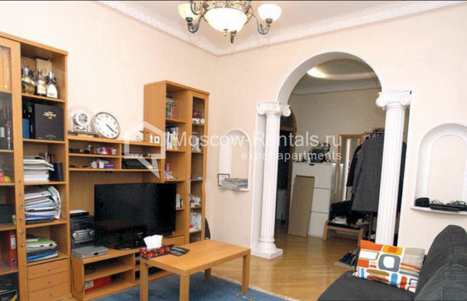 Photo #3 3-room (2 BR) apartment for <a href="http://moscow-rentals.ru/en/articles/long-term-rent" target="_blank">a long-term</a> rent
 in Russia, Moscow, Tverskaya str, 6c5