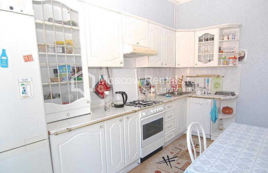 Photo #9 2-room (1 BR) apartment for <a href="http://moscow-rentals.ru/en/articles/long-term-rent" target="_blank">a long-term</a> rent
 in Russia, Moscow, Brusov lane, 6