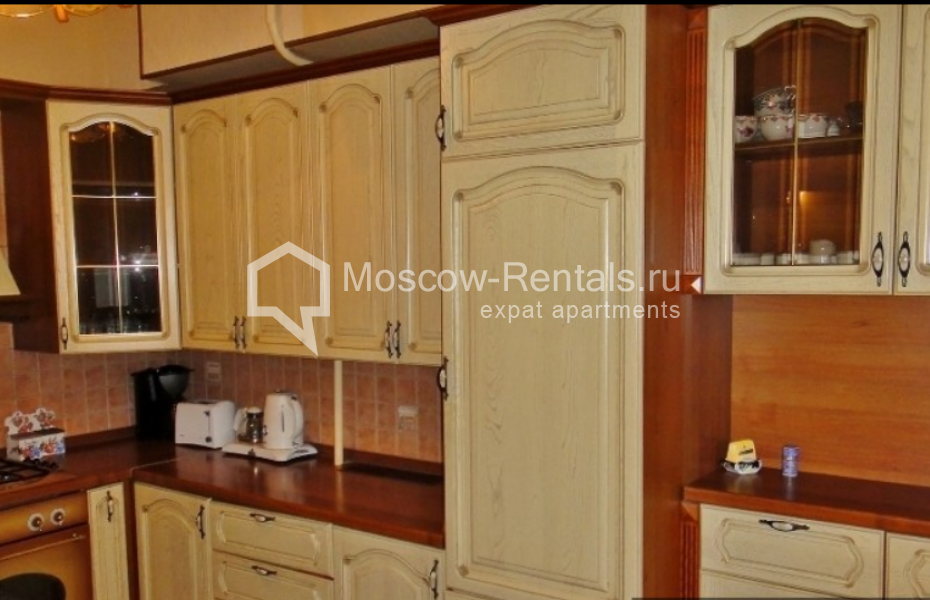 Photo #5 2-room (1 BR) apartment for <a href="http://moscow-rentals.ru/en/articles/long-term-rent" target="_blank">a long-term</a> rent
 in Russia, Moscow, Kamergergsky lane,  2