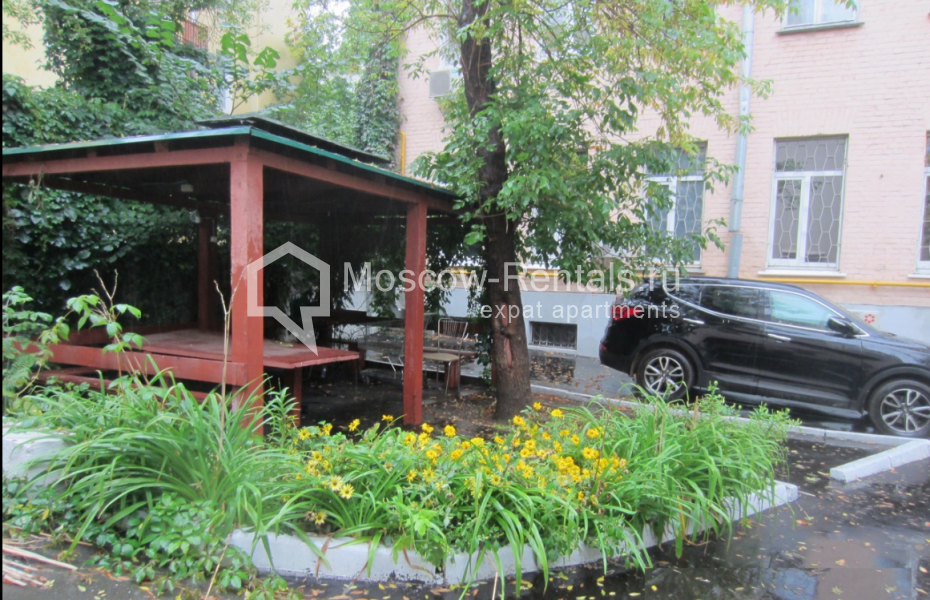 Photo #11 2-room (1 BR) apartment for <a href="http://moscow-rentals.ru/en/articles/long-term-rent" target="_blank">a long-term</a> rent
 in Russia, Moscow, 1st Kolobovsky lane, 10С1