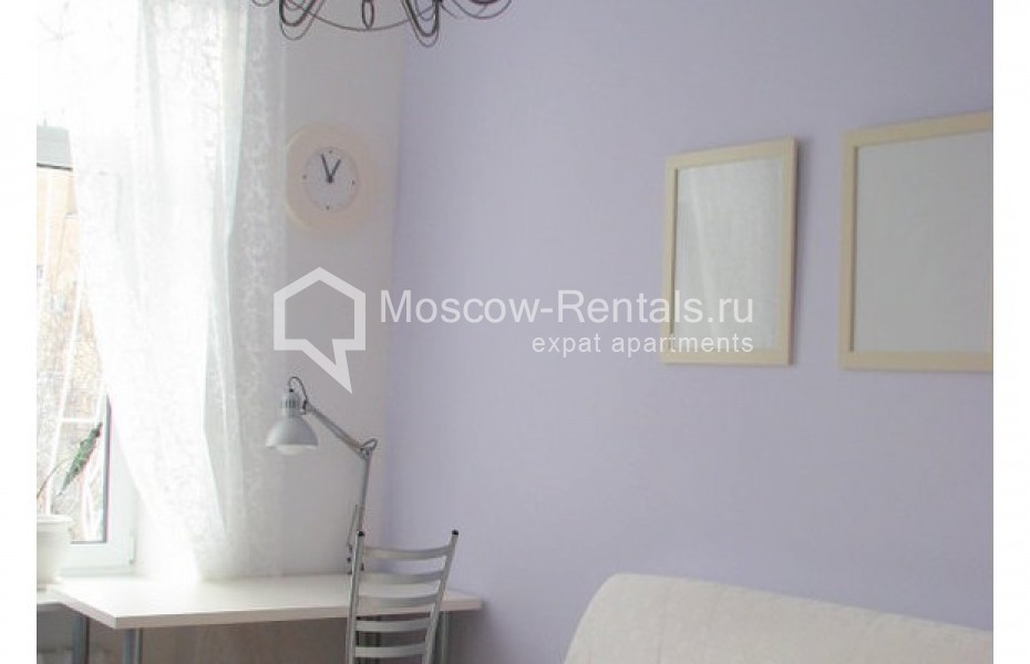 Photo #4 2-room (1 BR) apartment for <a href="http://moscow-rentals.ru/en/articles/long-term-rent" target="_blank">a long-term</a> rent
 in Russia, Moscow, 1st Kolobovsky lane, 10С1