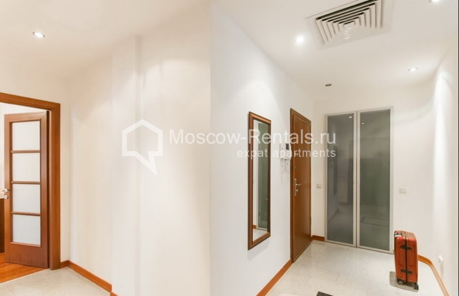 Photo #12 3-room (2 BR) apartment for <a href="http://moscow-rentals.ru/en/articles/long-term-rent" target="_blank">a long-term</a> rent
 in Russia, Moscow, 3rd Kadashevsky lane, 4