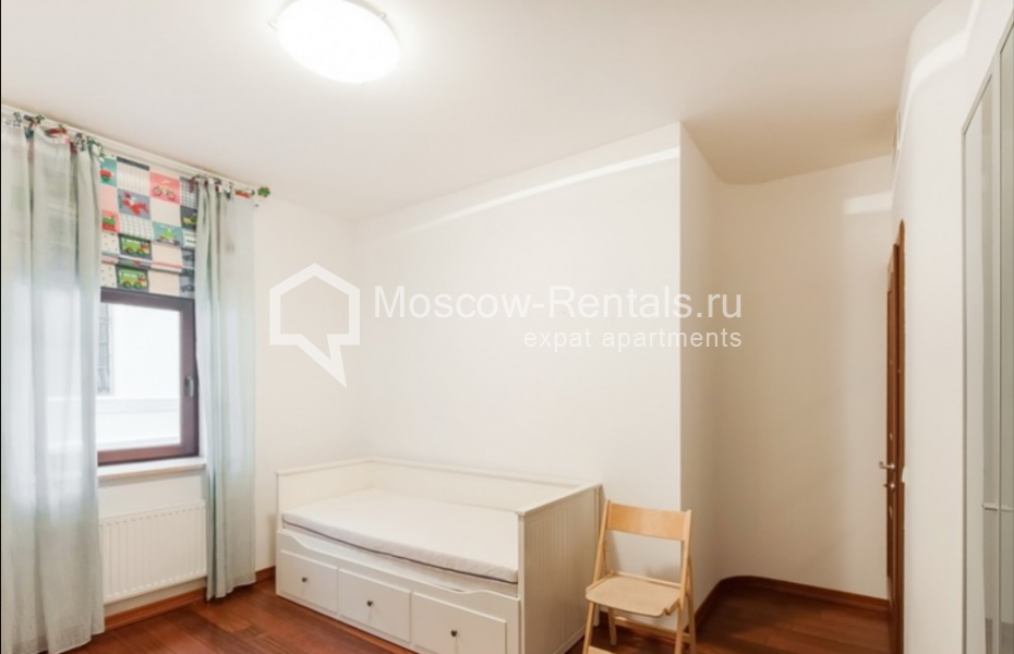 Photo #11 3-room (2 BR) apartment for <a href="http://moscow-rentals.ru/en/articles/long-term-rent" target="_blank">a long-term</a> rent
 in Russia, Moscow, 3rd Kadashevsky lane, 4