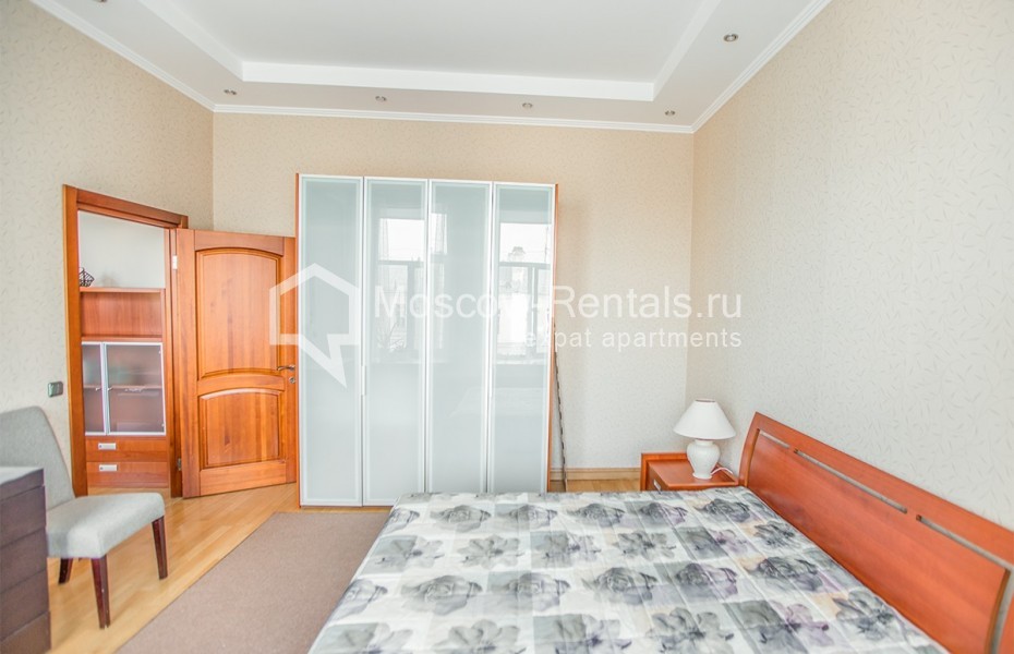 Photo #11 3-room (2 BR) apartment for <a href="http://moscow-rentals.ru/en/articles/long-term-rent" target="_blank">a long-term</a> rent
 in Russia, Moscow, 1st Kolobovsky lane, 10c1