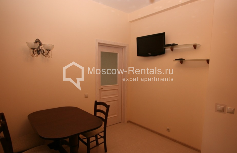 Photo #11 2-room (1 BR) apartment for <a href="http://moscow-rentals.ru/en/articles/long-term-rent" target="_blank">a long-term</a> rent
 in Russia, Moscow, Tverskaya str, 8К2