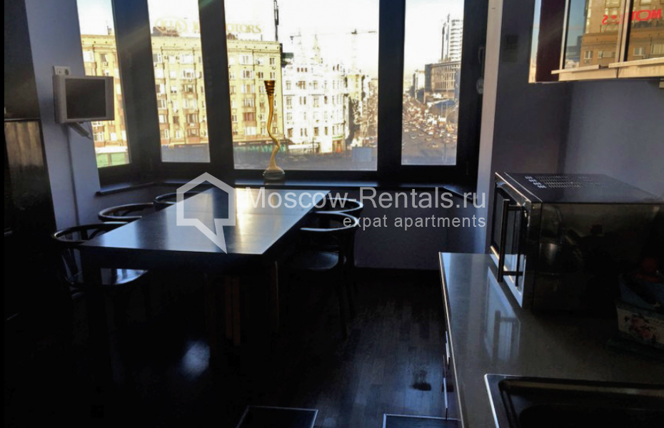 Photo #6 3-room (2 BR) apartment for <a href="http://moscow-rentals.ru/en/articles/long-term-rent" target="_blank">a long-term</a> rent
 in Russia, Moscow, Smolenskaya str, 3