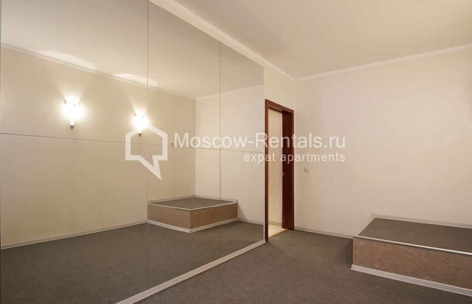 Photo #19 6-room (5 BR) apartment for <a href="http://moscow-rentals.ru/en/articles/long-term-rent" target="_blank">a long-term</a> rent
 in Russia, Moscow, 2nd Lykovskaya str, 65