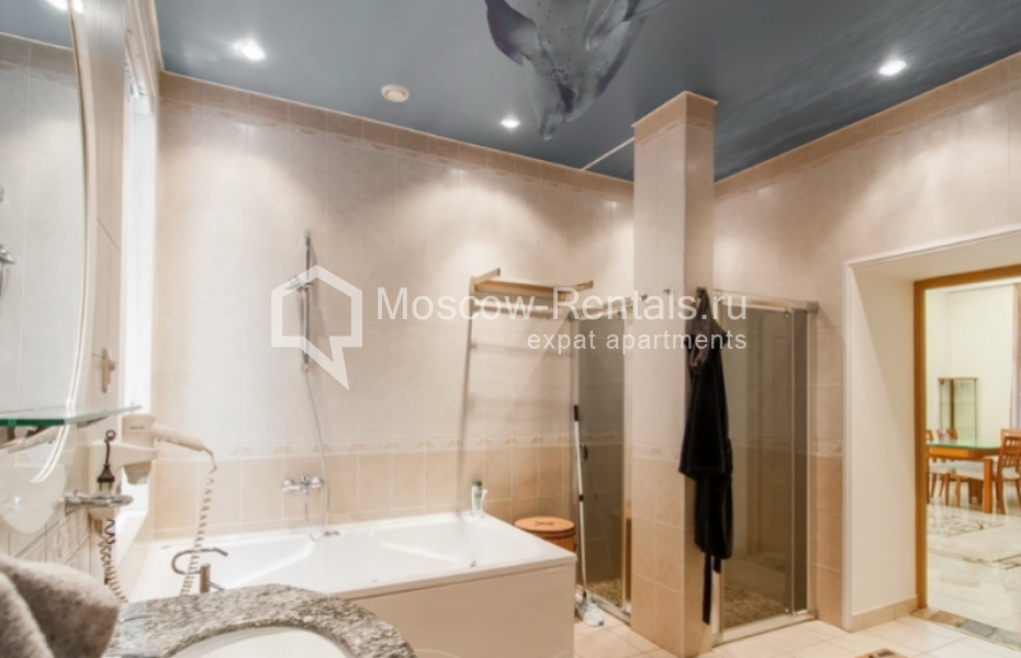 Photo #12 3-room (2 BR) apartment for <a href="http://moscow-rentals.ru/en/articles/long-term-rent" target="_blank">a long-term</a> rent
 in Russia, Moscow, Petrovsky lane 1 / 30 С 1