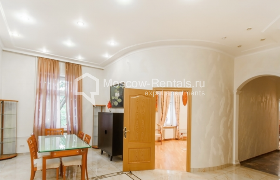 Photo #21 3-room (2 BR) apartment for <a href="http://moscow-rentals.ru/en/articles/long-term-rent" target="_blank">a long-term</a> rent
 in Russia, Moscow, Petrovsky lane 1 / 30 С 1