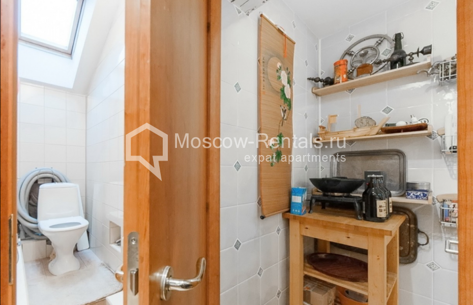 Photo #27 4-room (3 BR) apartment for <a href="http://moscow-rentals.ru/en/articles/long-term-rent" target="_blank">a long-term</a> rent
 in Russia, Moscow, Spiridonievsky lane, 10А