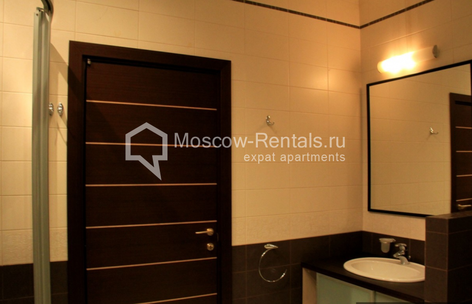 Photo #12 3-room (2 BR) apartment for <a href="http://moscow-rentals.ru/en/articles/long-term-rent" target="_blank">a long-term</a> rent
 in Russia, Moscow, 4th Krutitsky lane 14