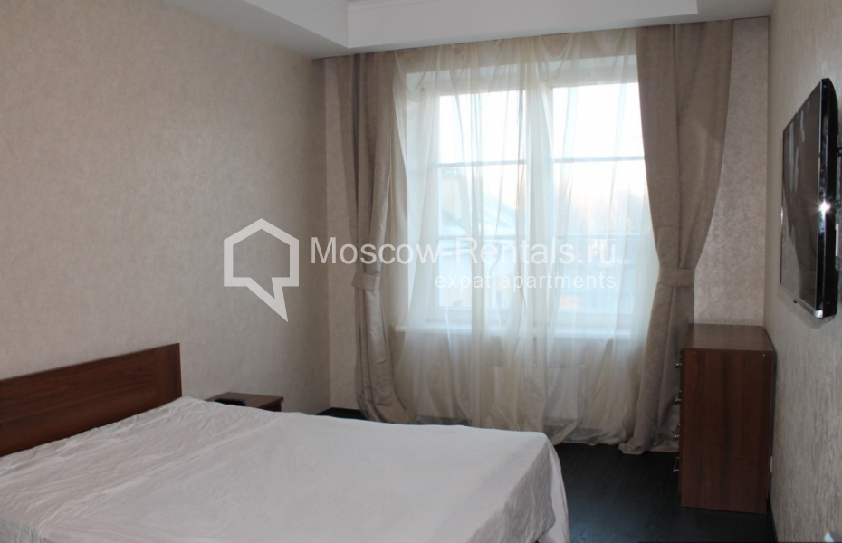 Photo #9 3-room (2 BR) apartment for <a href="http://moscow-rentals.ru/en/articles/long-term-rent" target="_blank">a long-term</a> rent
 in Russia, Moscow, Mytnaya str, 7 bld 1