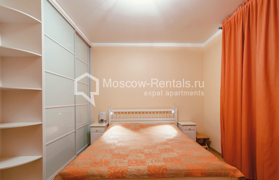 Photo #10 3-room (2 BR) apartment for <a href="http://moscow-rentals.ru/en/articles/long-term-rent" target="_blank">a long-term</a> rent
 in Russia, Moscow, Bolshaya Serpukhovskaya str, 25 bld 2