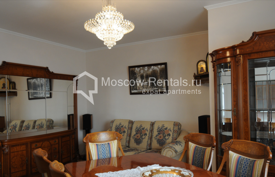 Photo #5 3-room (2 BR) apartment for <a href="http://moscow-rentals.ru/en/articles/long-term-rent" target="_blank">a long-term</a> rent
 in Russia, Moscow, Valovaya str, 20